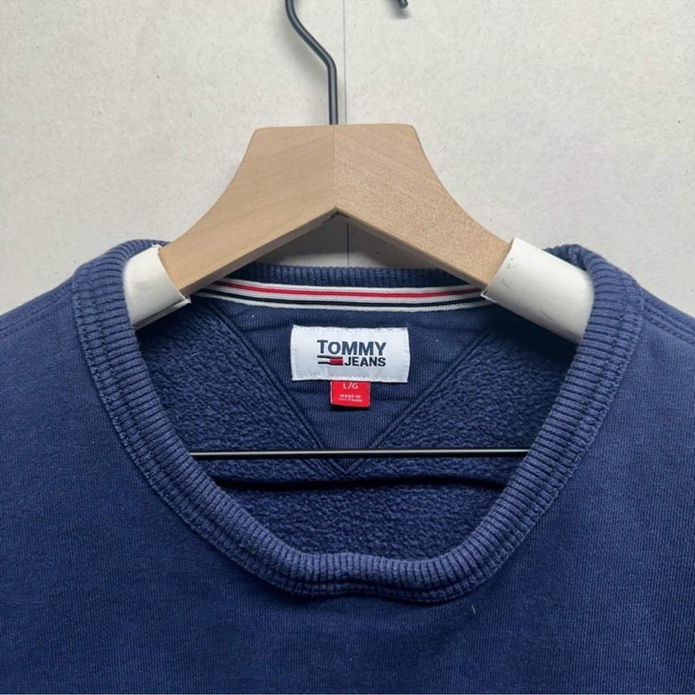 Tommy Jeans Crewneck Sweatshirt Men’s Large Blue Flag Logo Fleece Pullover - Picture 2 of 6